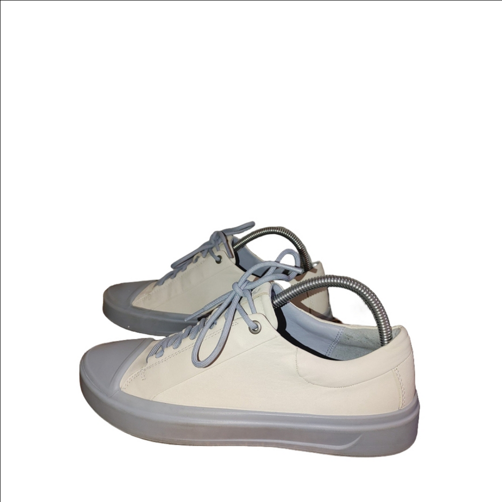 Ecco Fashion Unisex Sneakers Size 41
